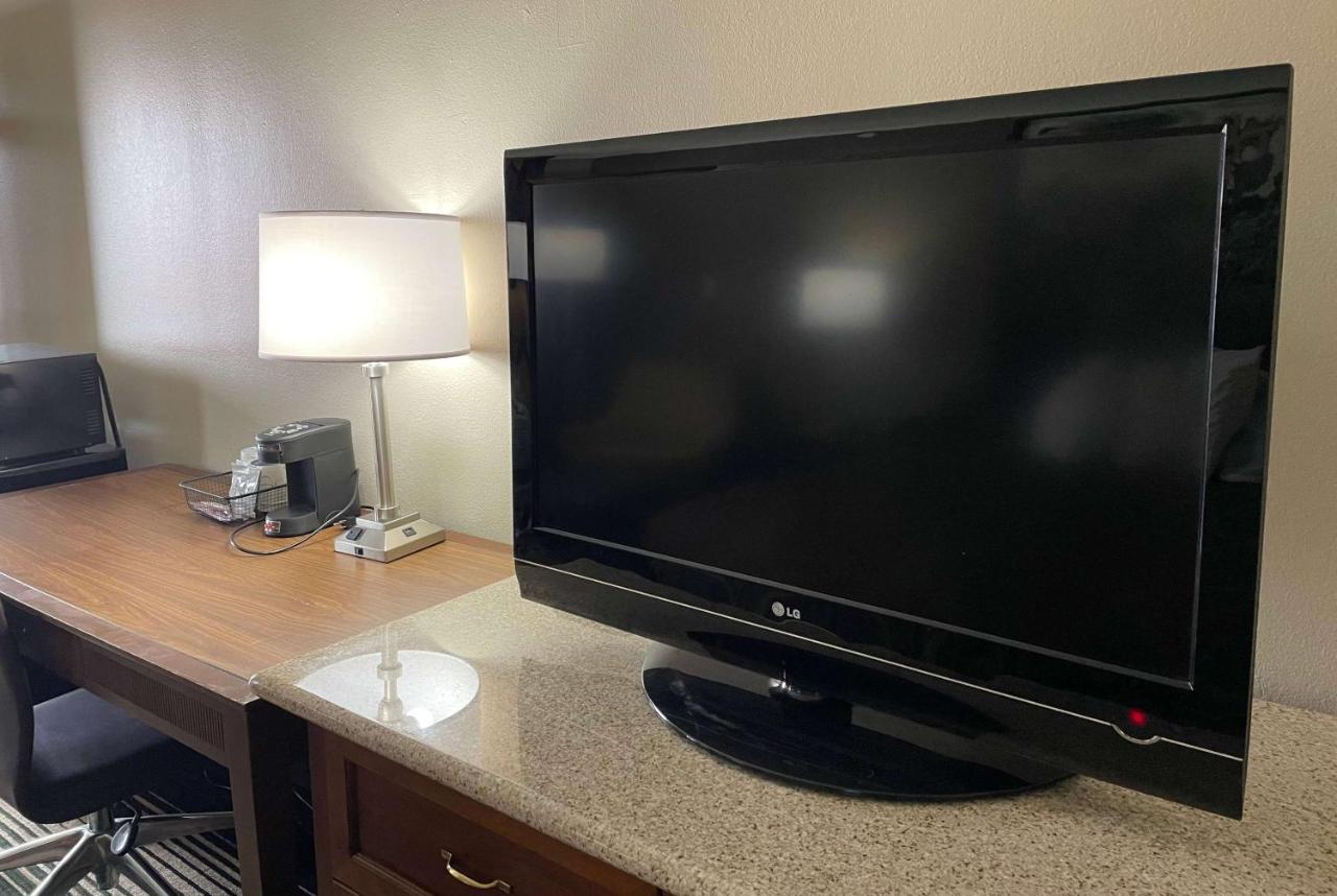 Deluxe Inn & Suites Junction City Eksteriør bilde