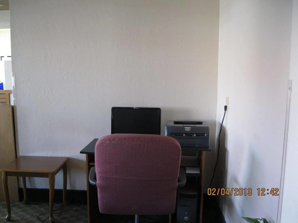 Deluxe Inn & Suites Junction City Eksteriør bilde